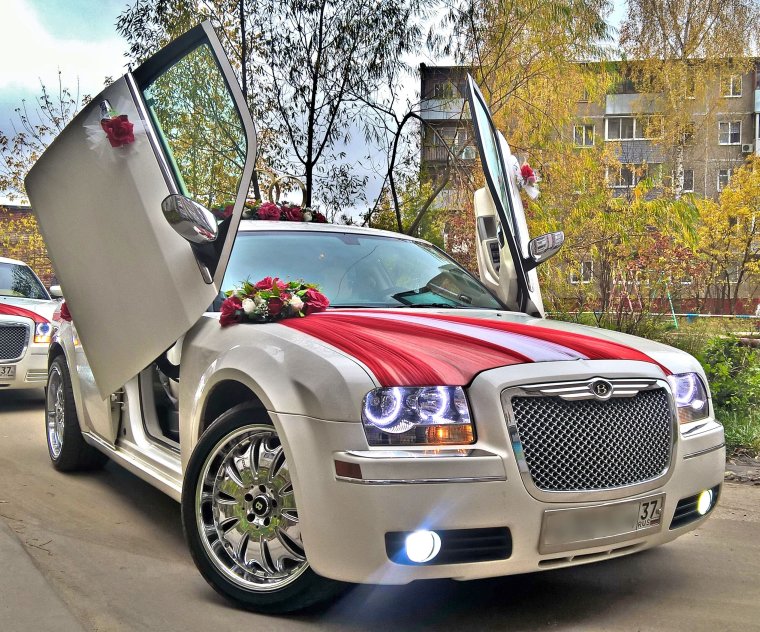 Кортеж Chrysler c300 на свадьбу