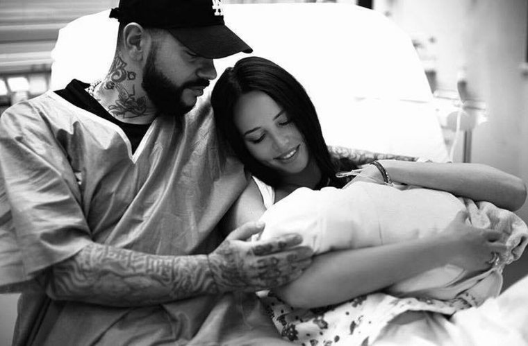 Заросшие могилы ветеранов