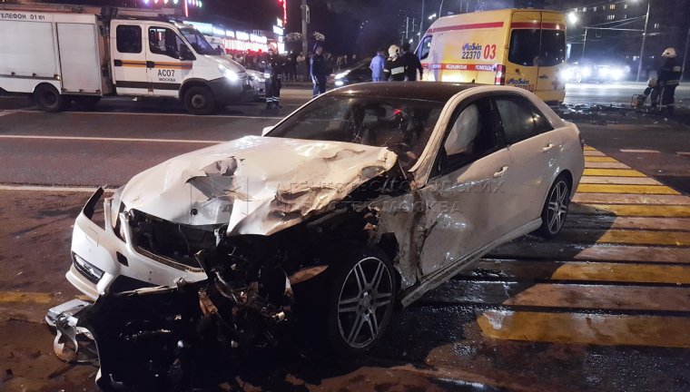 Мерседес w210 авария