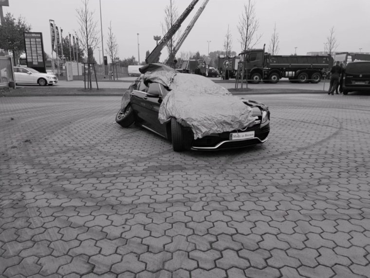 Разбитые машины в хлам в Москве