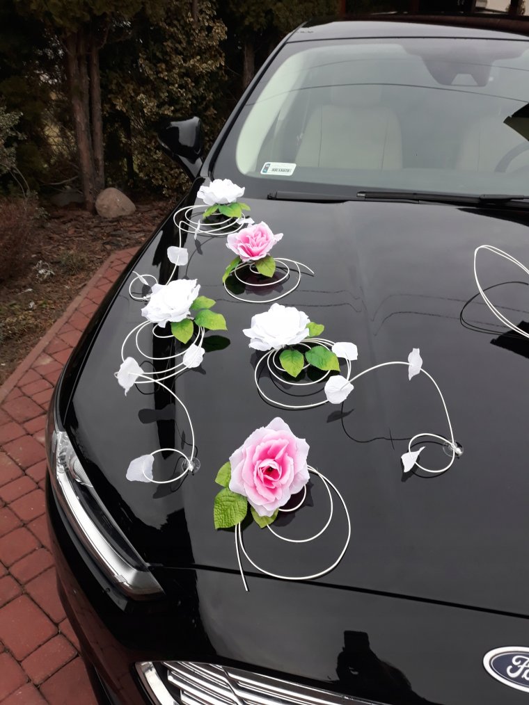 Украсить машину на свадьбу