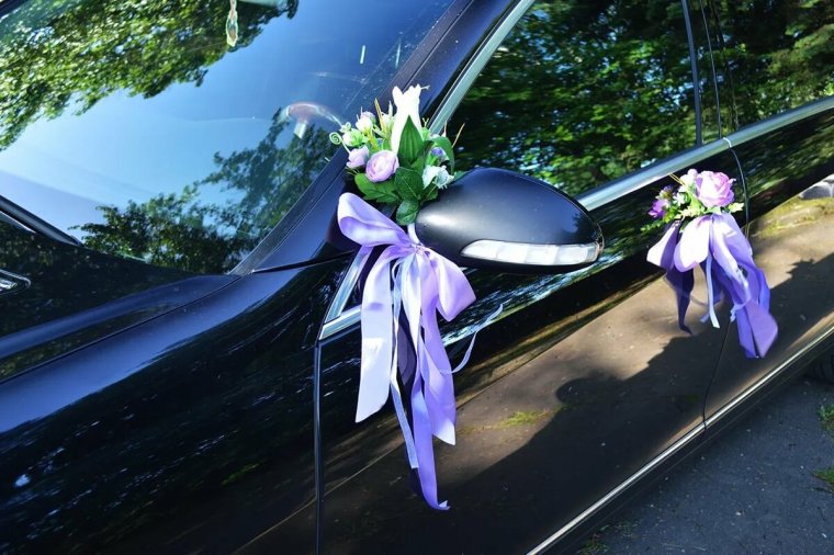 Украшение на ручки свадебных машин