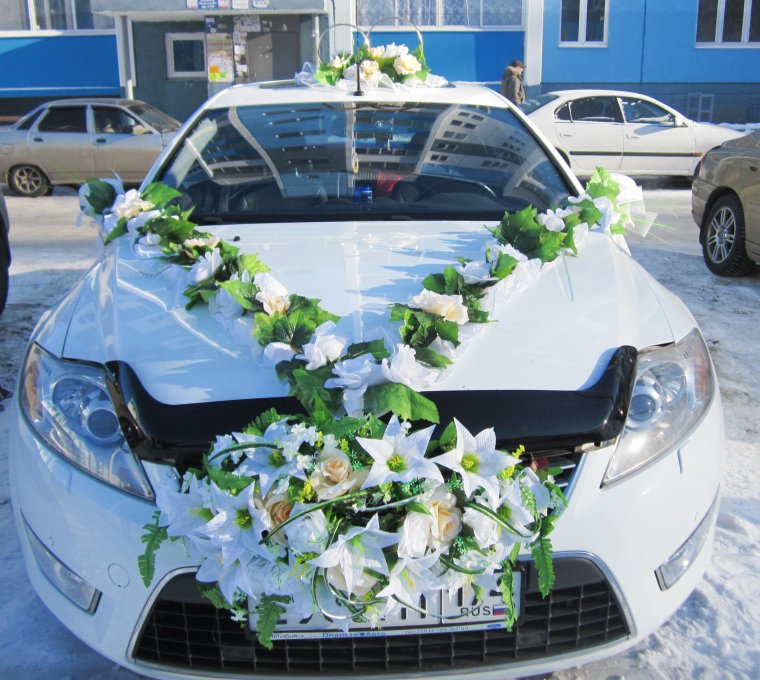 Украшение машины для гостей жениха
