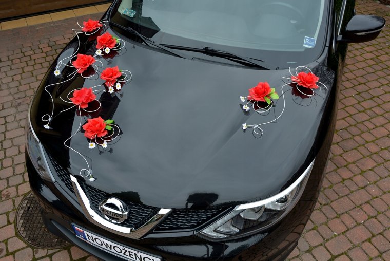 Украшения на машину