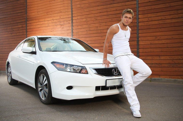 Анна Кастерова в юбке