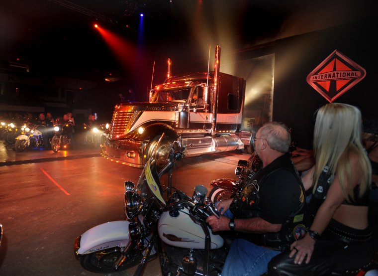 Фура Харлей Дэвидсон