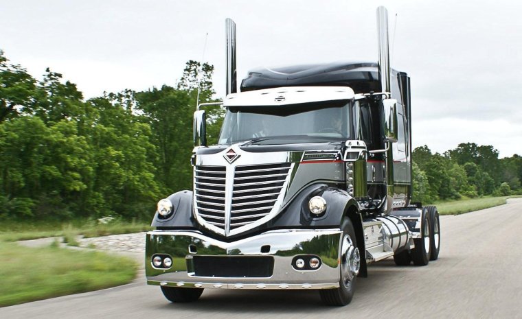 Грузовик International Lonestar