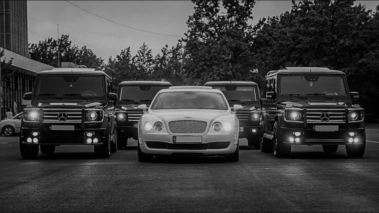 Кортеж геликов