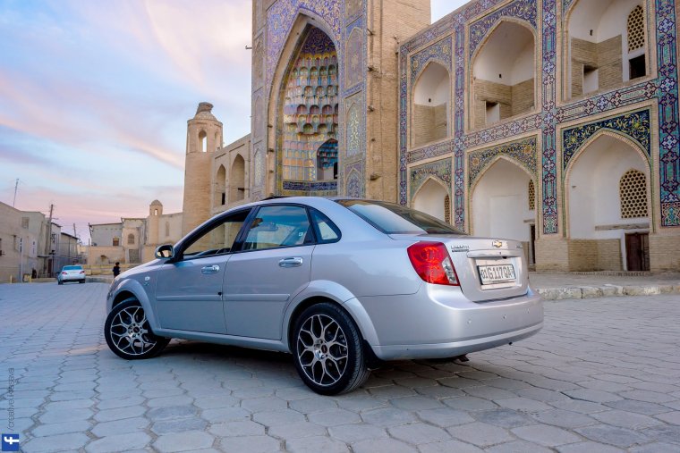 Завод UZAUTO Motors в Узбекистане