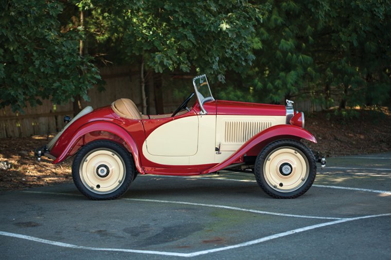 1932 Ford Roadster Seat