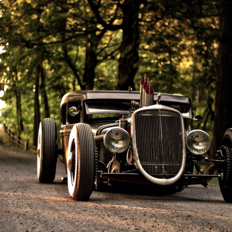 Брутальные ретро автомобили