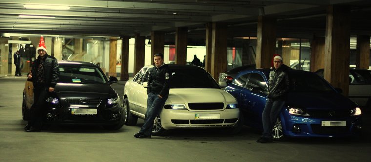 Бандиты возле машины