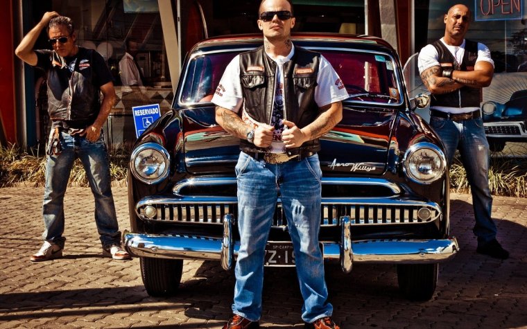 Банда мафиози