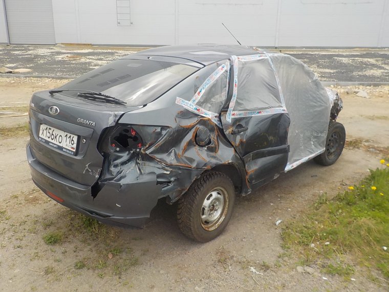 Битая Лада Гранта