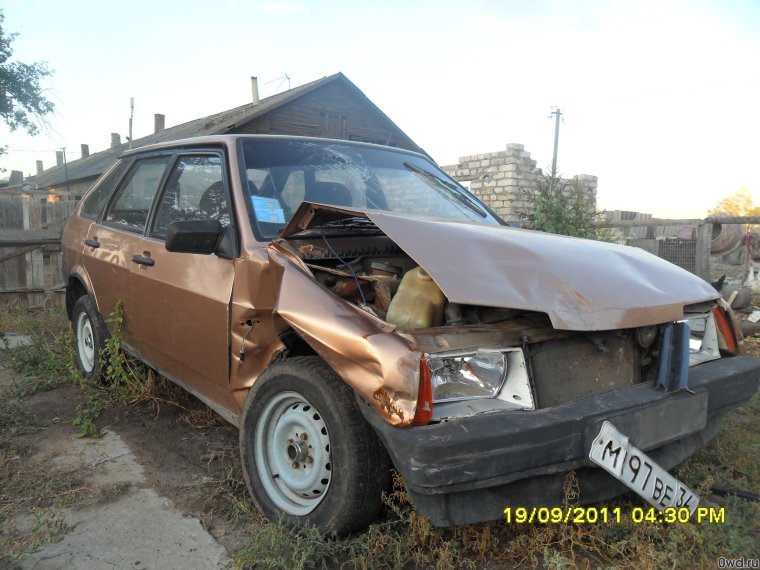 ВАЗ 2109 битый
