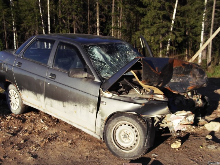 Битые ВАЗ 2110