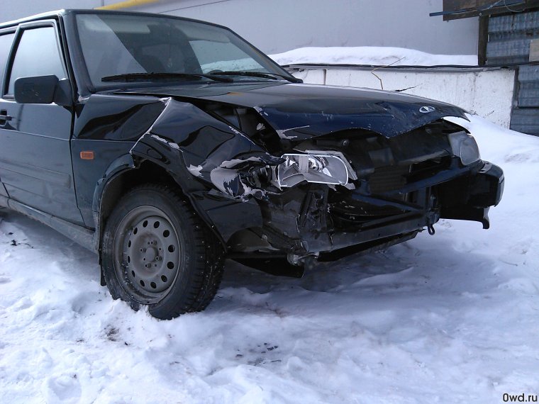ВАЗ 2114 битый передок