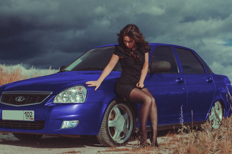 Приора мускари и девушка