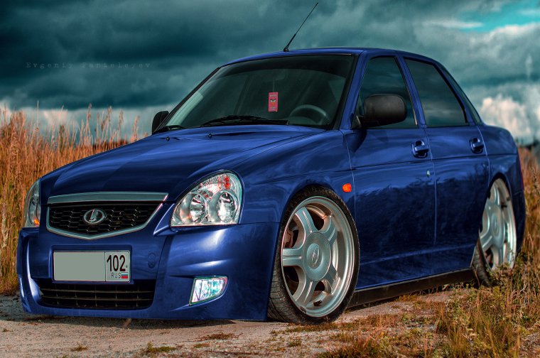 Приора мускари седан