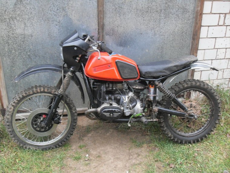 Мотоцикл Урал кросс эндуро