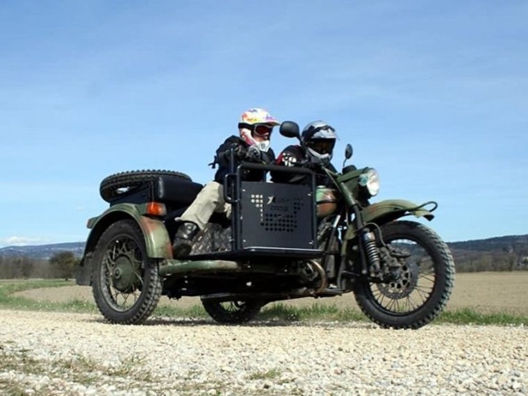 Мотоцикл Урал типа кросс