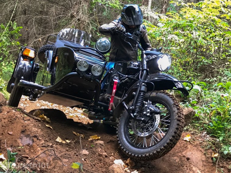 Мотоцикл Урал офф роуд