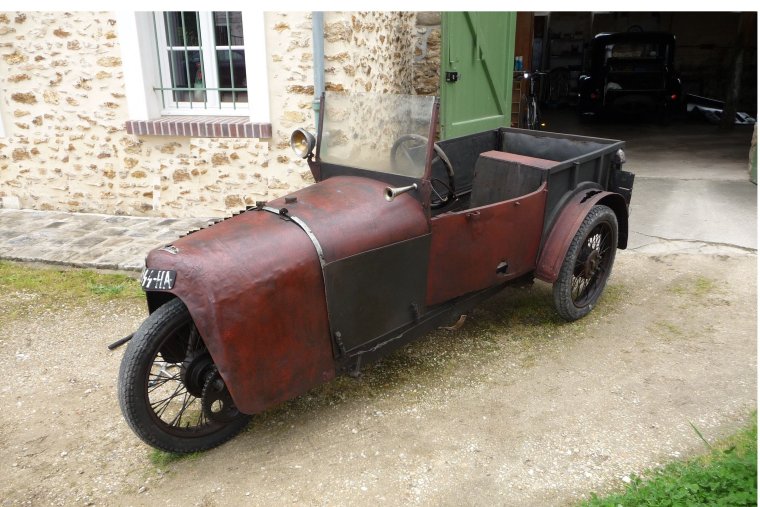 Трехколесный Мерседес Бенц авто