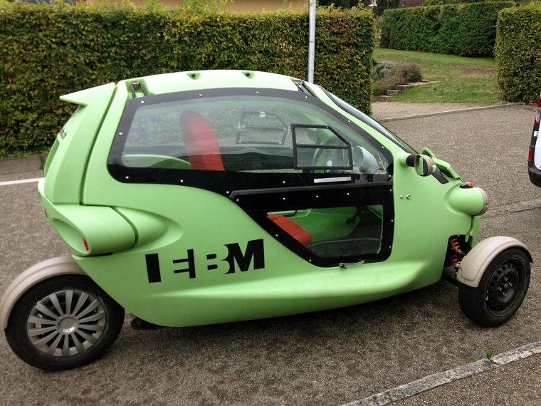 Трёхколёсный автомобиль Messerschmitt kr200.