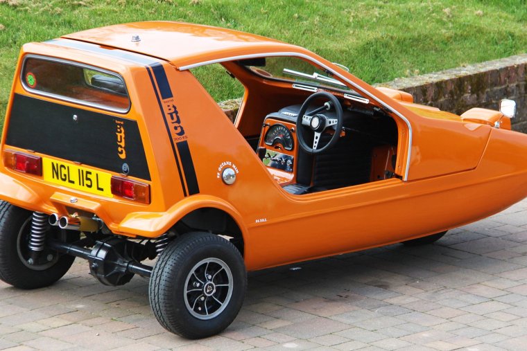 Трёхколёсный автомобиль Messerschmitt kr200.