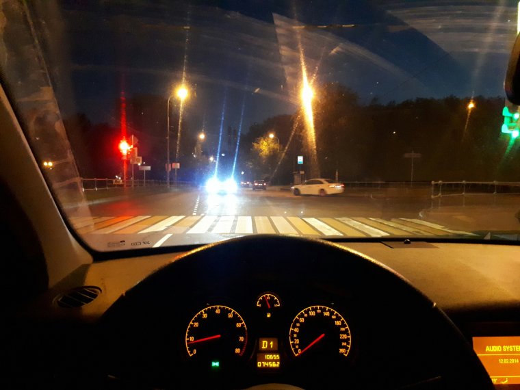 За рулем ночью