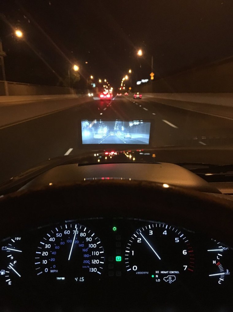 Вид из за руля ночью