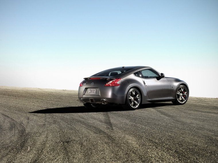 Nissan 370z обои