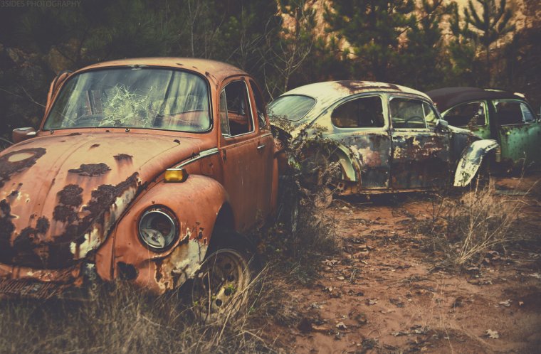 Ржавый автомобиль