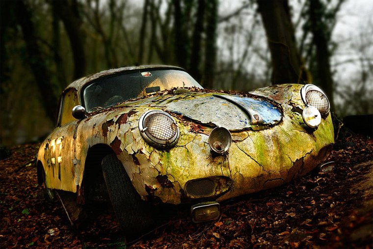 Rusty Porsche 356