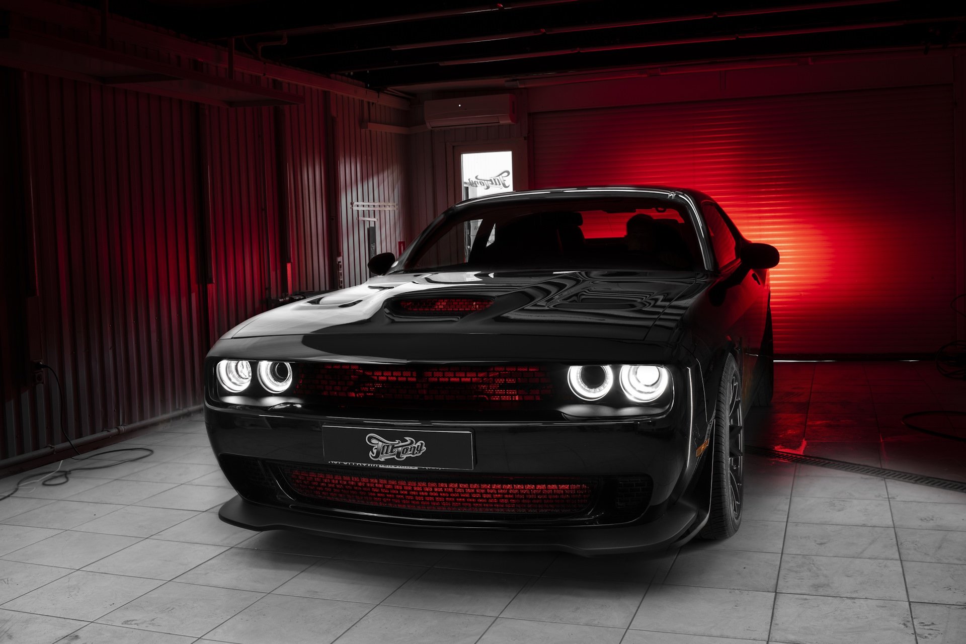 hellcat dodge challenger