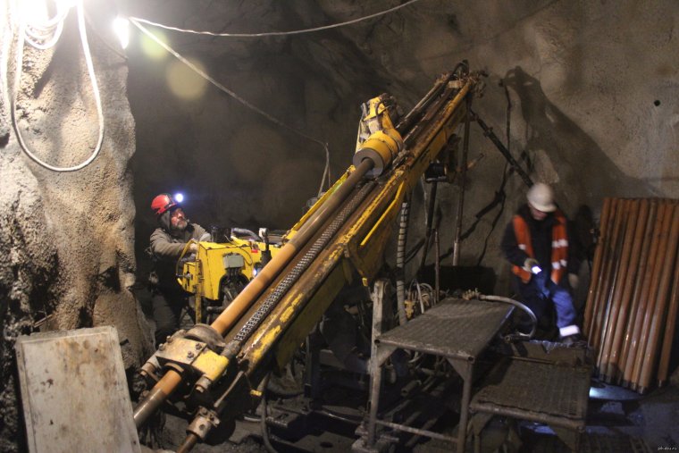 Станок буровой шахтный HMF-600