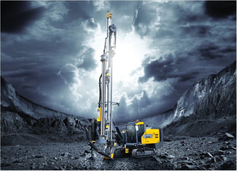 Буровая машина Sandvik dd321