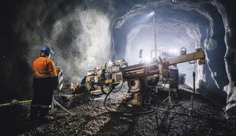 Бурение Шахты