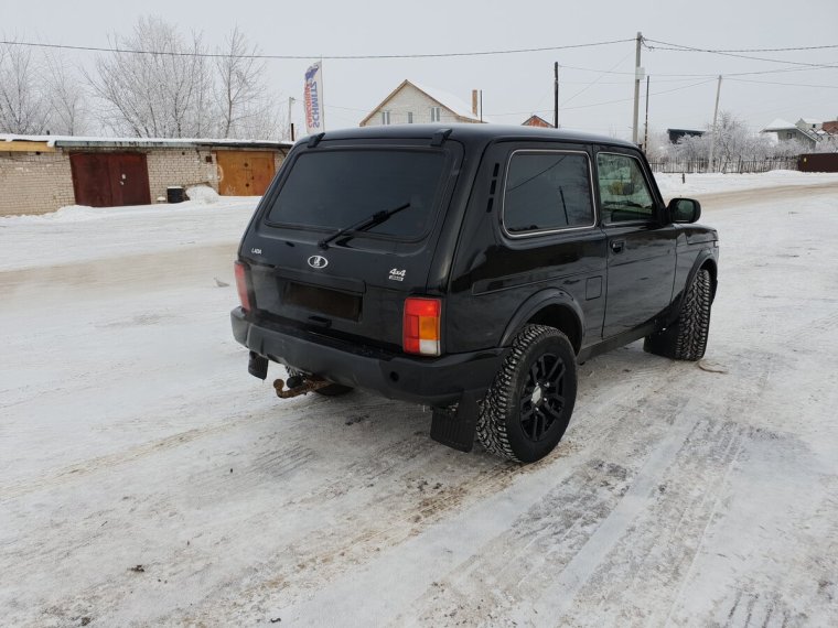 Нива Урбан Раптор зеленая