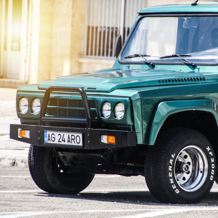 Румынский джип Аро
