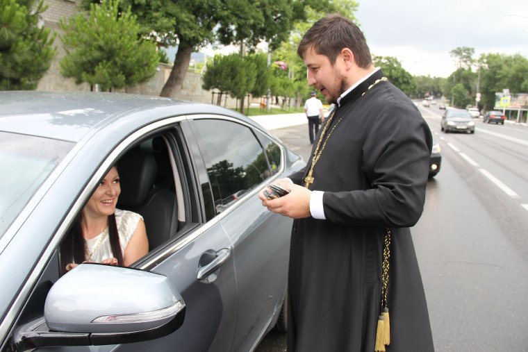 Машины священников