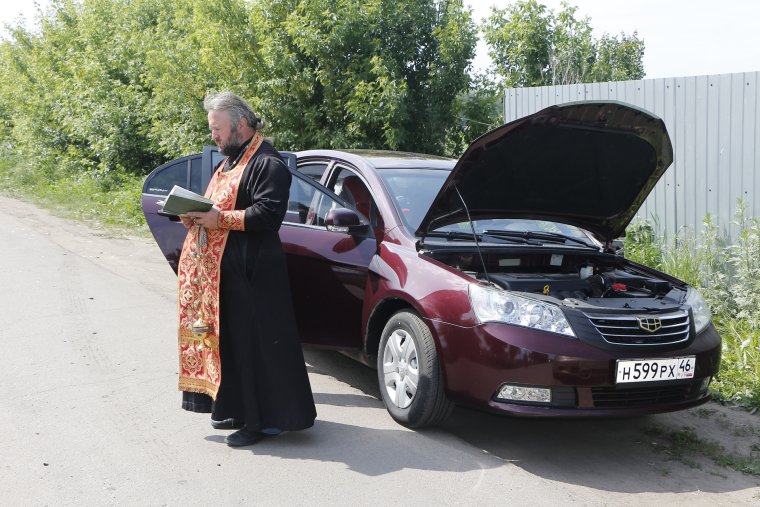 Освятить машину