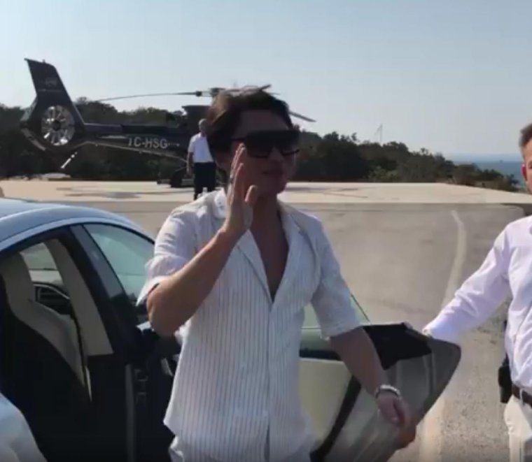 Кайрат Нуртас прическа