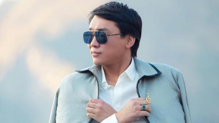 Певец Казахстана Кайрат Нуртас