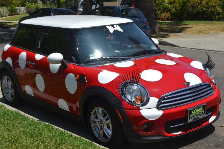 Машина Минни Маус мини Купер