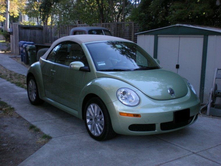 Volkswagen Beetle Жук 2008