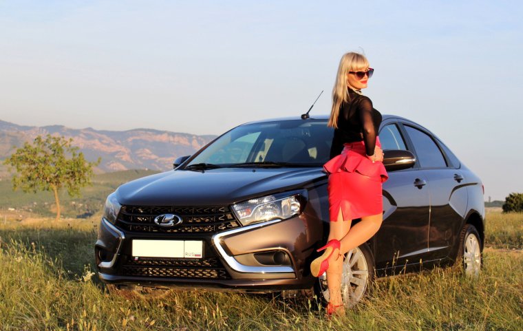 Веста и Лансер 10