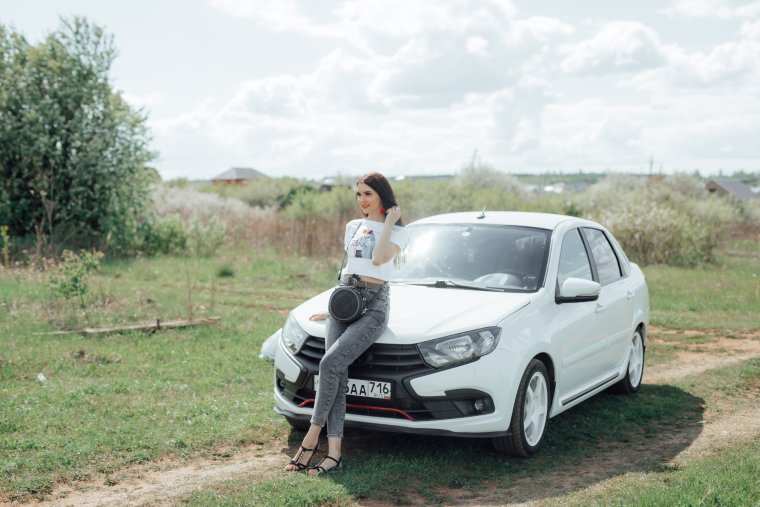 Лада Гранта лифтбек американки