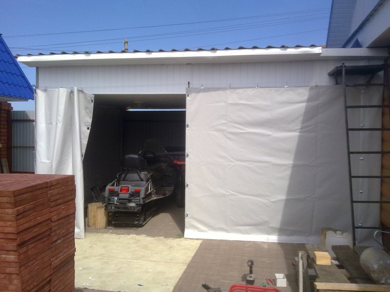 Занавес для гаража
