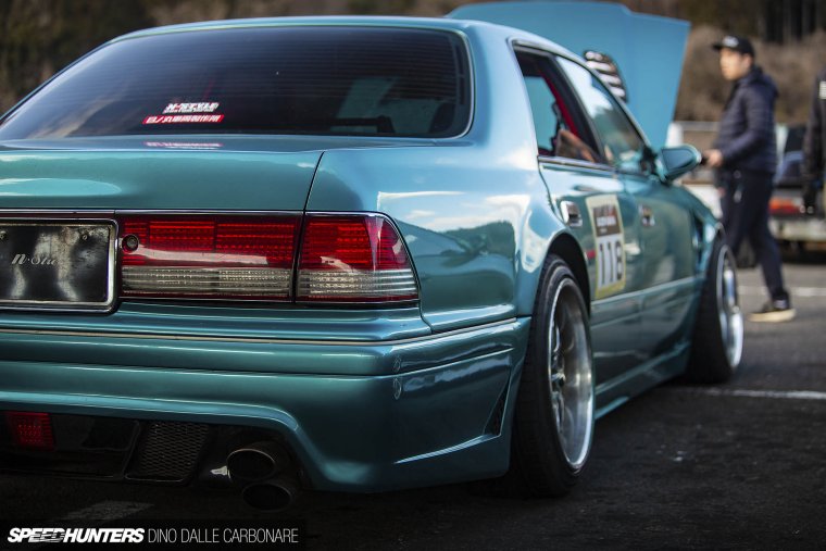 Crown Royal Saloon stance